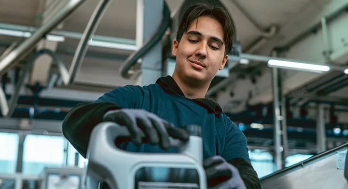 Apprenticeship as warehouse clerk (m/f/d)
